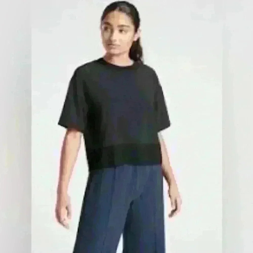 Athleta Zephyr Crop Tee